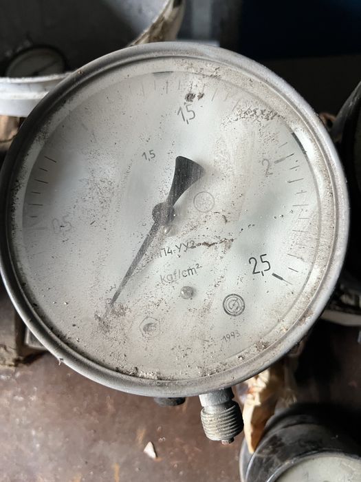 Продам манометры