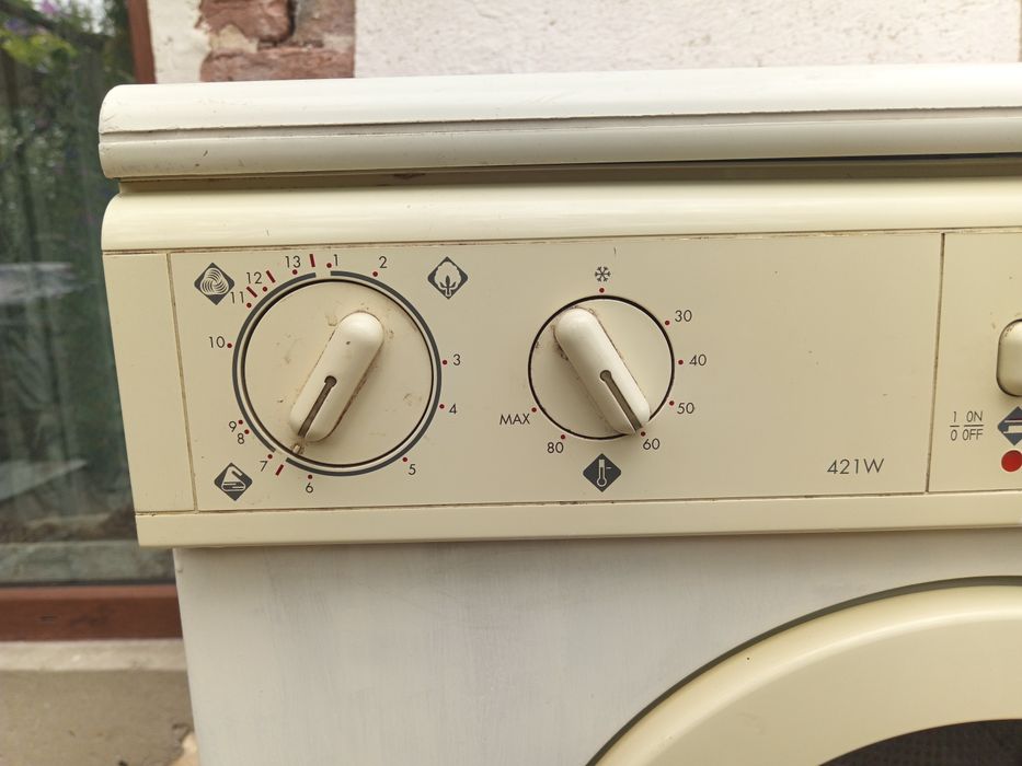 Пералня INDESIT  421W за части