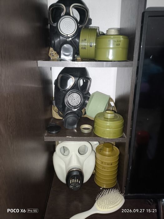 Продам противогаз (ы)