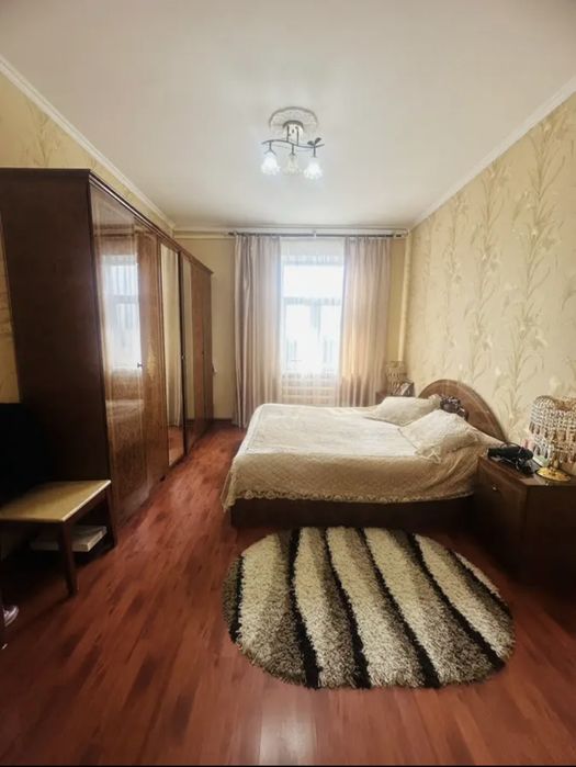 Яблоневый сад...