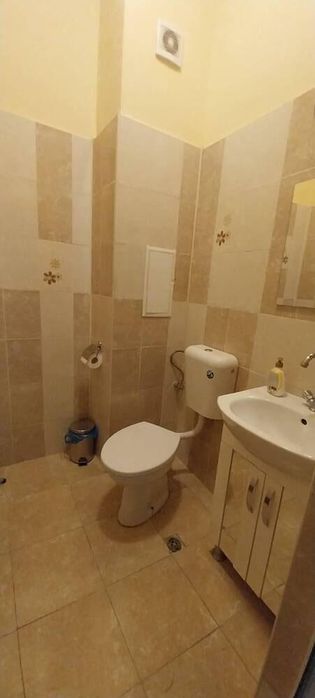 Дава се под наем Магазин в Бургас, Меден рудник - зона А - 40 кв.м за 306 € - Снимка #3