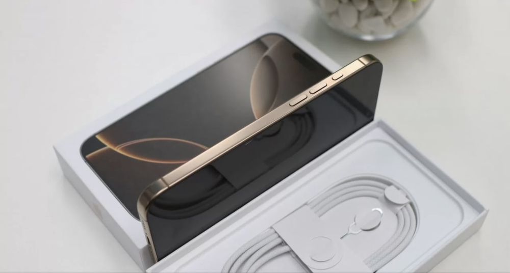 Айфон 16 Pro на 512