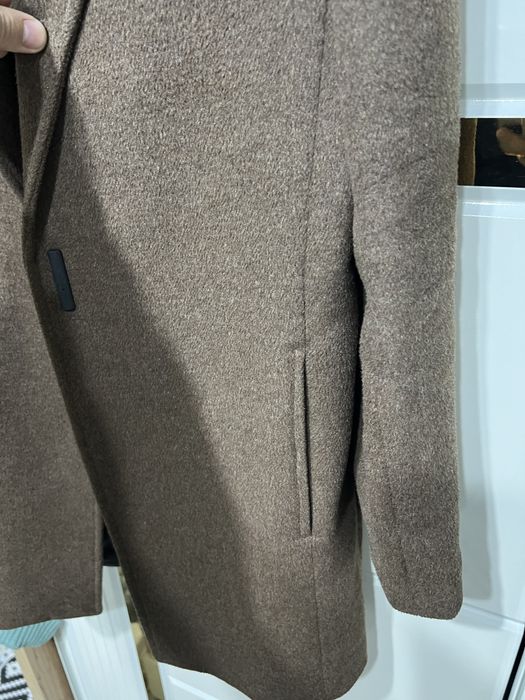 Мужское пальто коричневое от just!