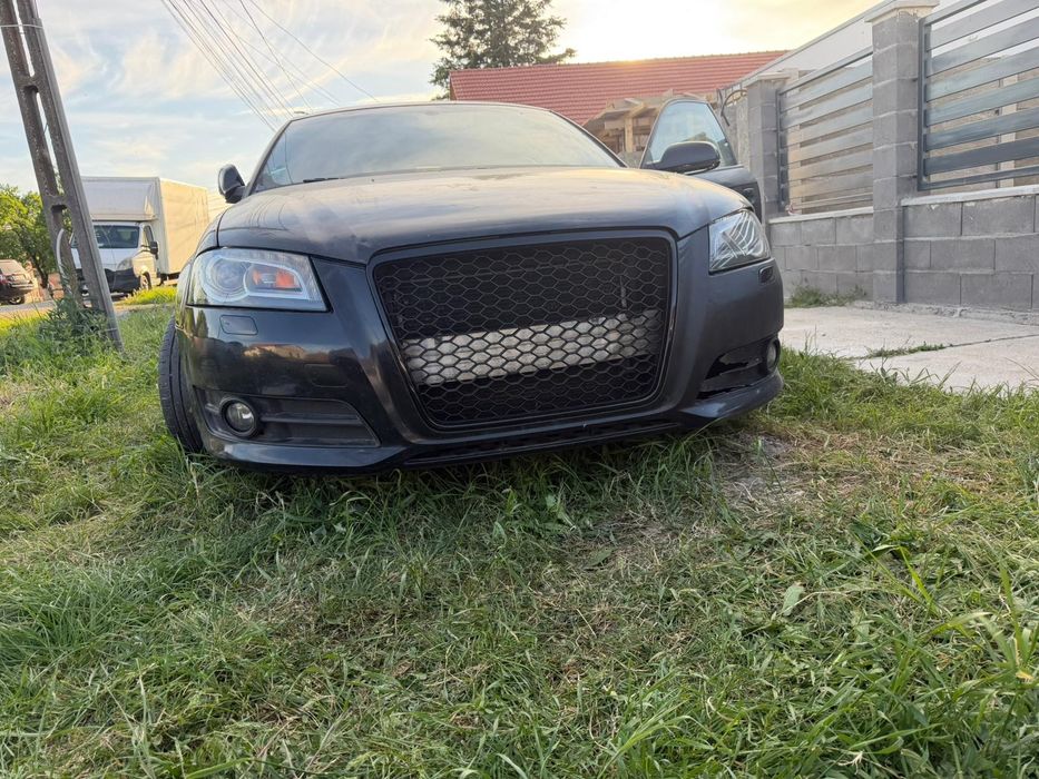 Grila RS look AUDI A3 8P 2008-2012 - finisaj negru lucios