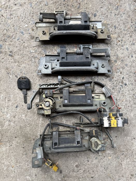 Комплект ручек на БМВ Е34 рестайл