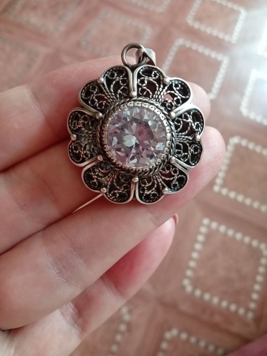 Продам серебряный гарнитур