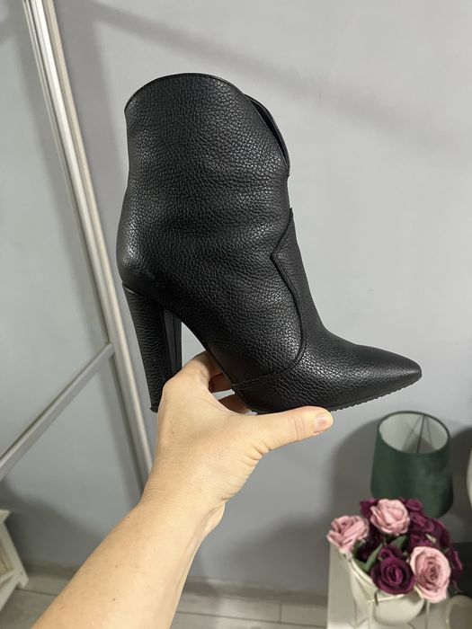 Botine Garkony,piele,masura 35,noi,incaltate o singura data