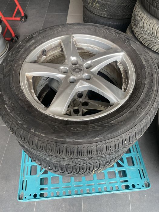Jante aliaj Renault 18 zoll cu cauciucuri de iarna