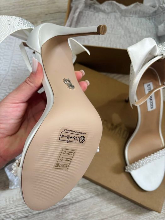 Pantofi steve madeen