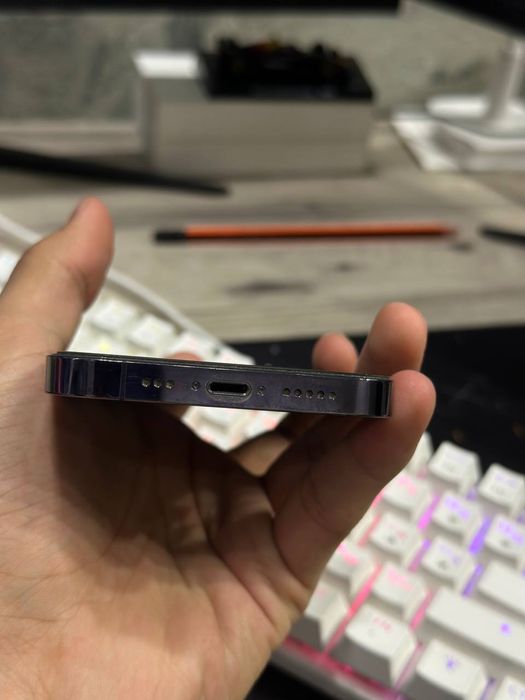 Iphone 14 pro Purple