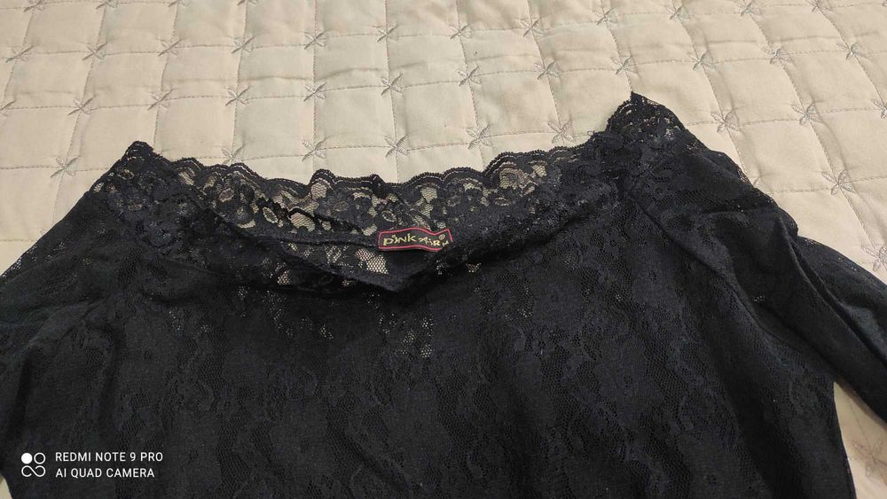 Дамска черна дантелена блуза