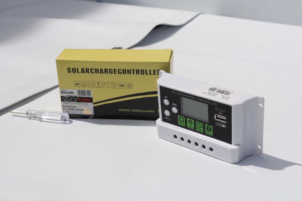 Regulator Breckner Germany tensiune panou solar 10A 12V/24V