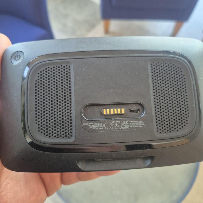 Vând TomTom Go Expert 6