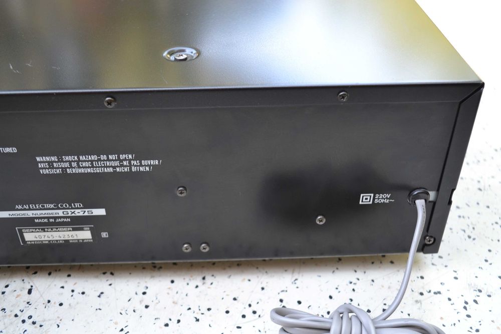 Deck Akai model GX 75