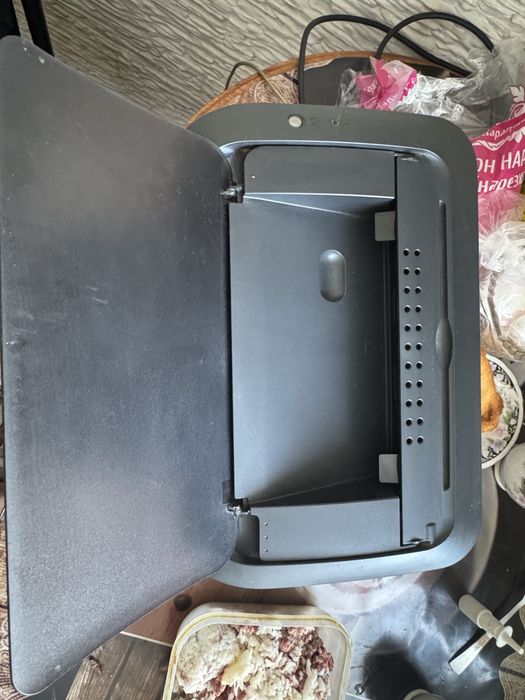 Продам принтер Canon , б.у  12000 тг