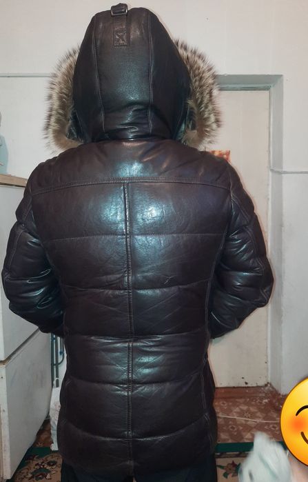 Продам кожаную куртку