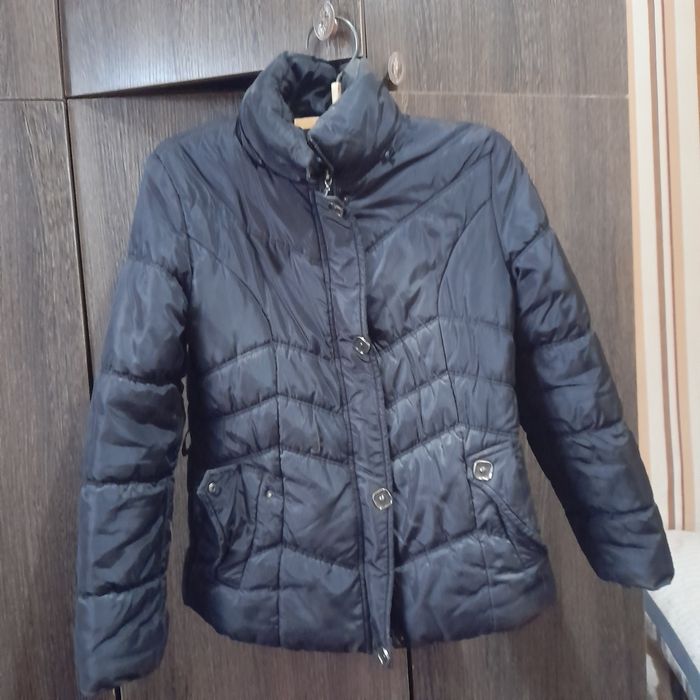 Женские куртки в хорошем состоянии