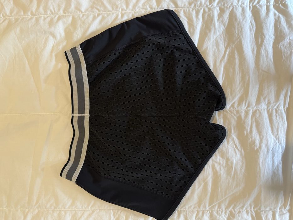 Дамски къси панталони