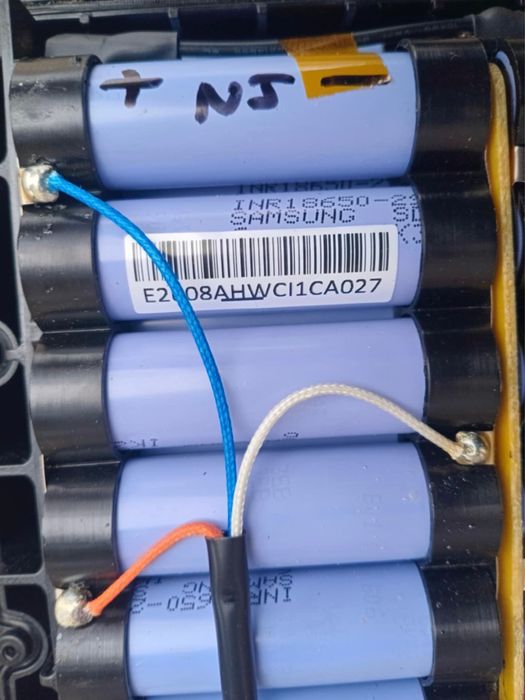 Pachet baterii litiu ion 50.4v 42.7ah celule 18650 2.9