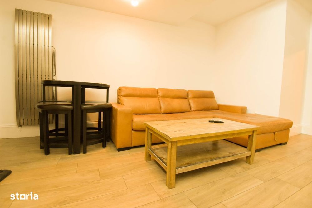 Apartament 2 camere, 200 m - Piața Unirii, 3 min UMF, proaspăt văruit