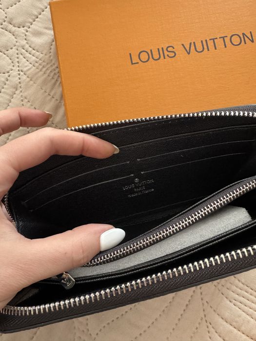 Кошелек Louis Vuitton