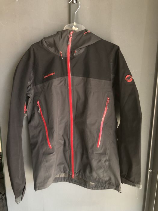Mammut gore tex мъжко яке размер M