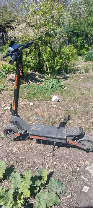 Vând trotinetă kukirin g2