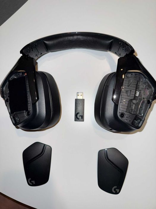 Casti gaming wireless Logitech G935 RGB Lightsync, surround 7.1, multiplatforma, Negru