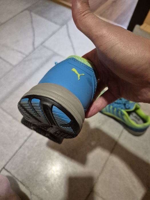 Работни маратонки  Puma с метално бомбе .