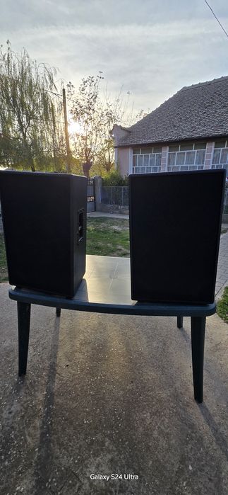 2 Boxe Hand made de vanzare