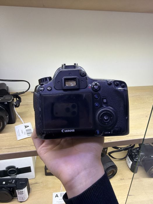 Фотоаппарат Canon EOS 6D