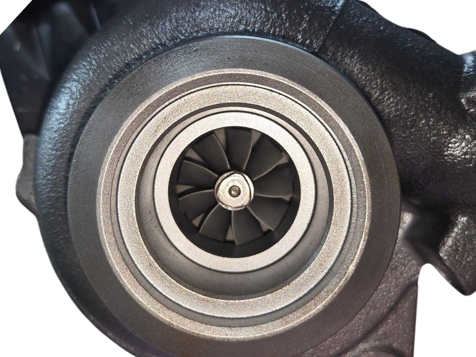 Турбокомпресор GARRETT - Audi Seat Skoda Volkswagen 2.0 TDI 140HP