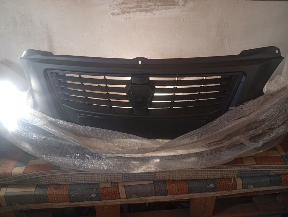 Б/у,продам бампер