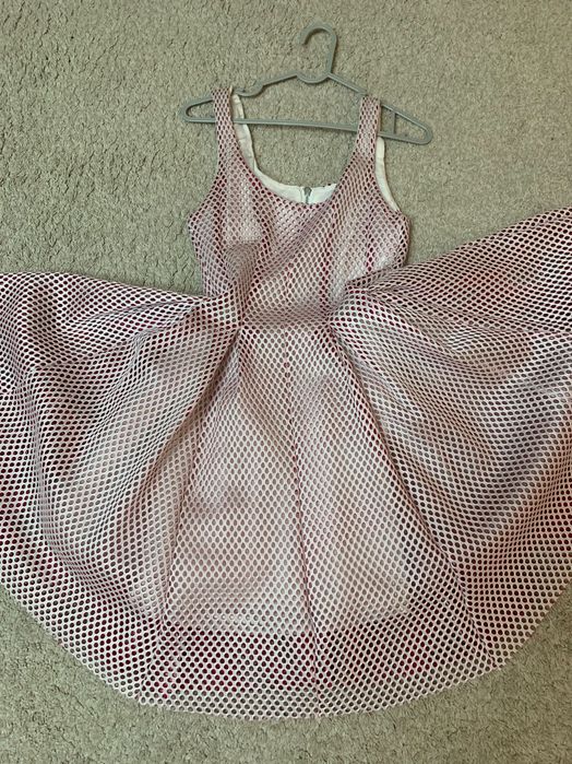 Платья нарядные для девочек  (Guess, H&M, Rinascimento)