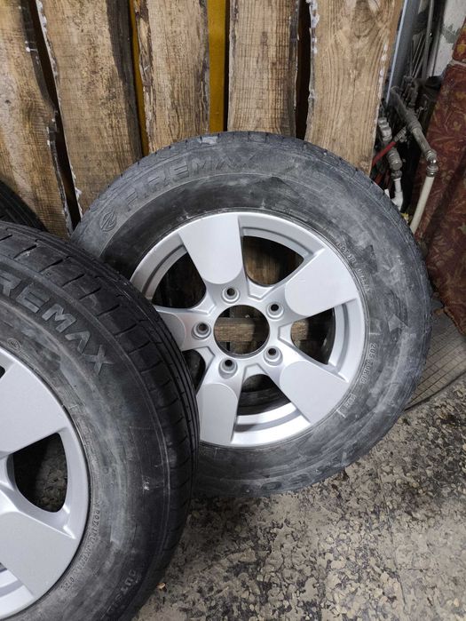 Продам диски на Ниву