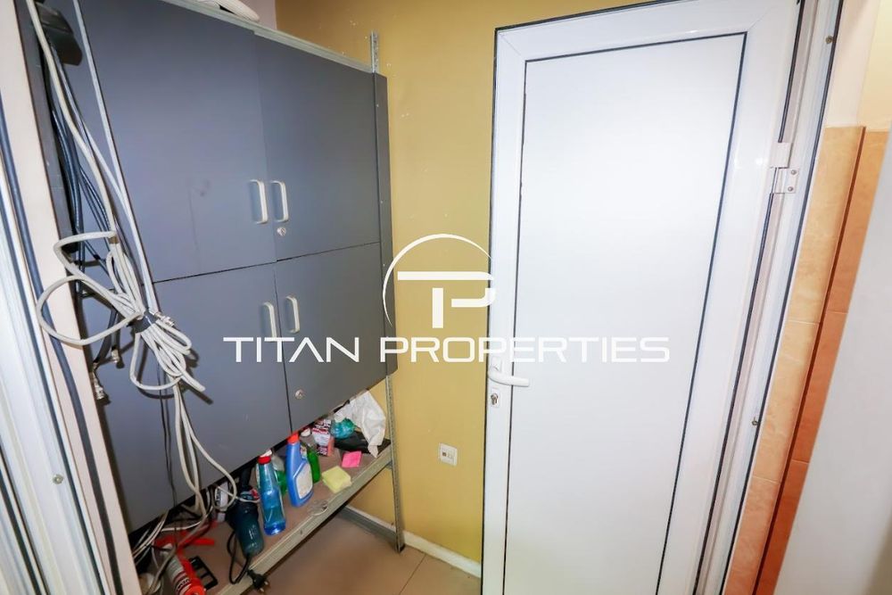 Дава се под наем Магазин в Варна, Гръцка махала - 20 кв.м за 298.86 € - Снимка #2