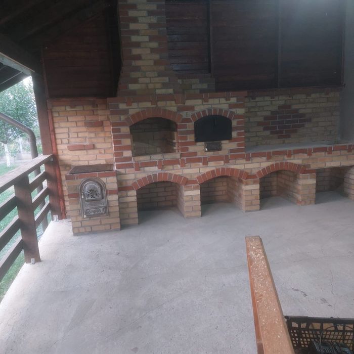 Grătare rustice și piatră naturală