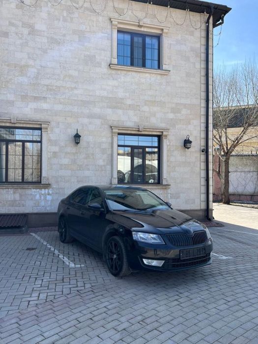 Шкода октавиа в хорошем состоянии все родное  торг при осмотре