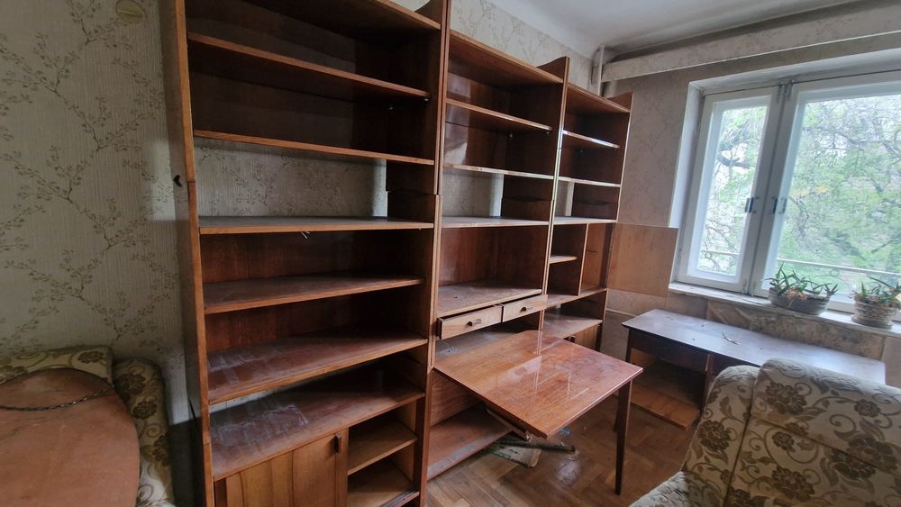 Мебель отдам даром