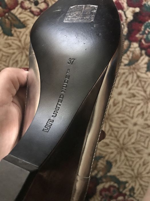 Туфли 37 размера новые