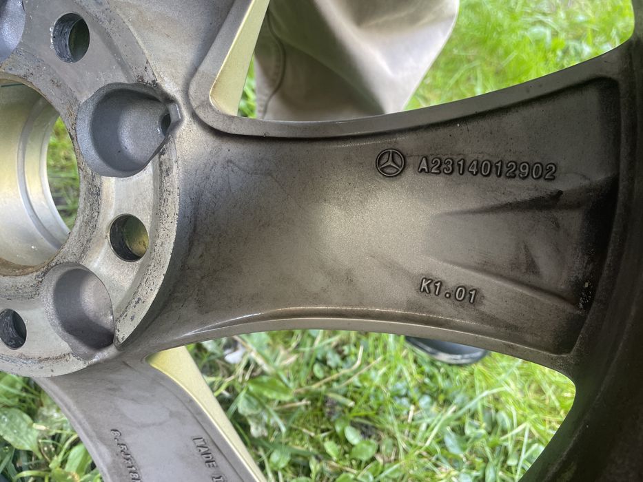 4бр.оригинални лети джанти Mercedes 8,5Jx18 ET35,5