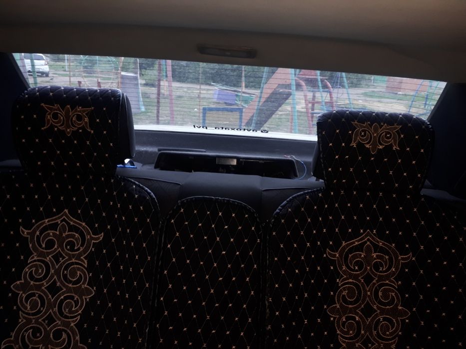 Мерседес Е200 в кузове w124