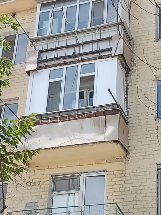 Балкон новый окна