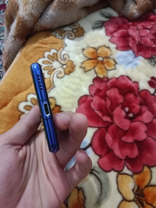 Продам huawei nova 5t