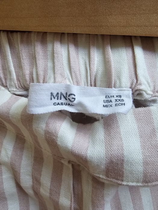 Pantaloni Mango Casual XS, 55% in si 45% viscosa