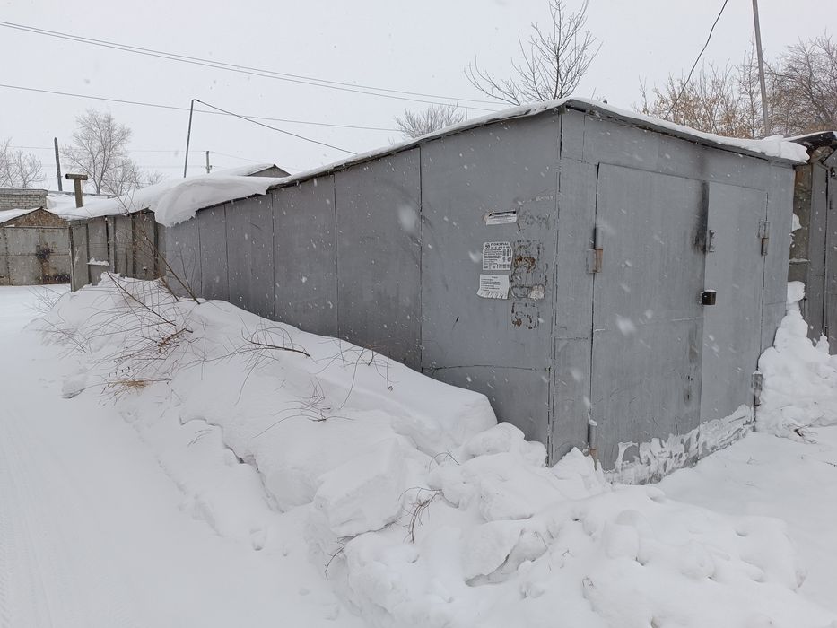 Продам железный гараж