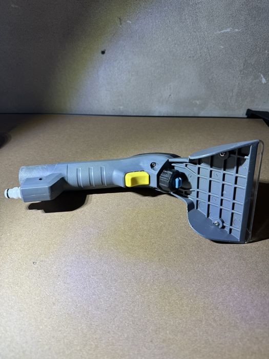 Karcher Puzzi 8/1