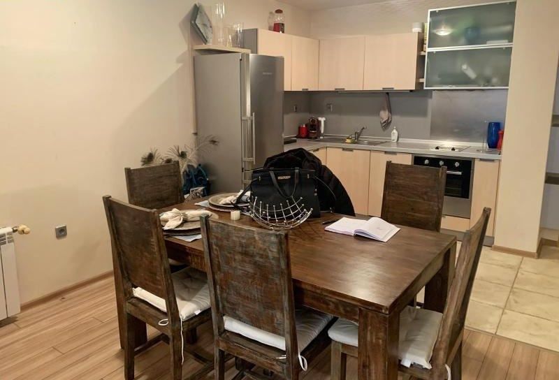 Дава се под наем Двустаен апартамент в София, Гео Милев - 76 кв.м за 433.5 € - Снимка #2