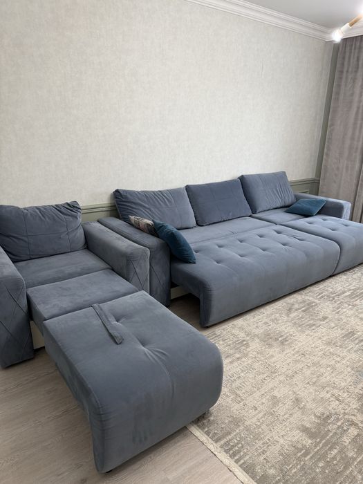 Диван вмхорошем состояний