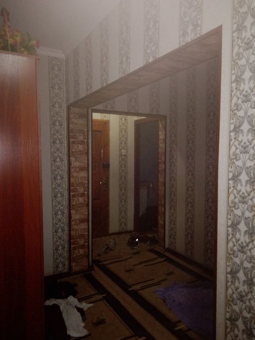 4 Xonali Kvartira  Sotiladi